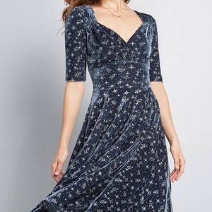 Collectif x ModCloth Trixie Velvet Dress